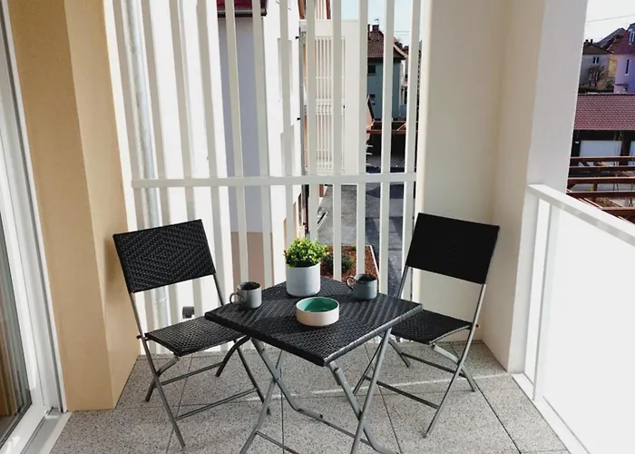 Ettore Bugatti -wifi- Au Calme Prox Gare, Centre-ville Et Commerces Apartment